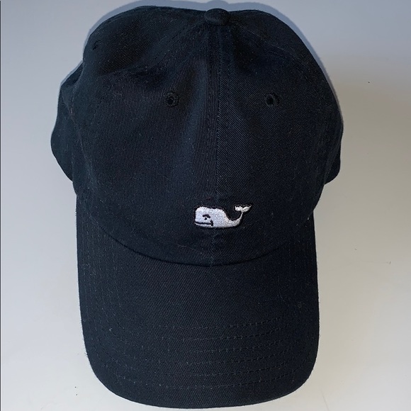 black vineyard vines hat